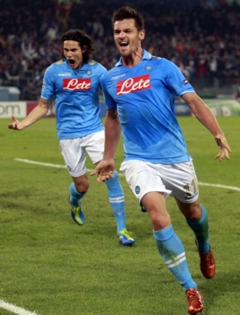 代足球圓滾 代足球圓滾